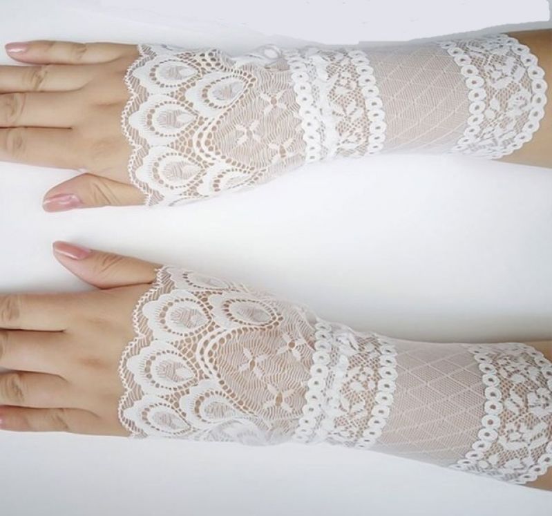 White lace arm sleeves top